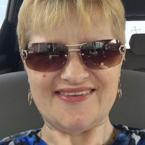 Meet your Posher, Violetta